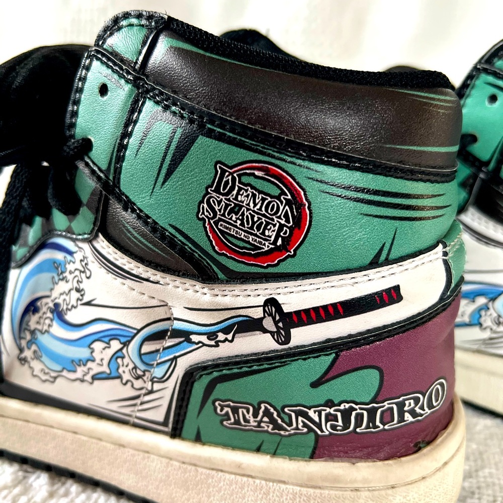 Anime Tanjiro character sneakers /lightly worn/ Demon Slayer